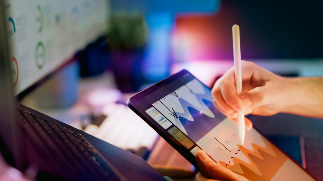 data analytics dashboard